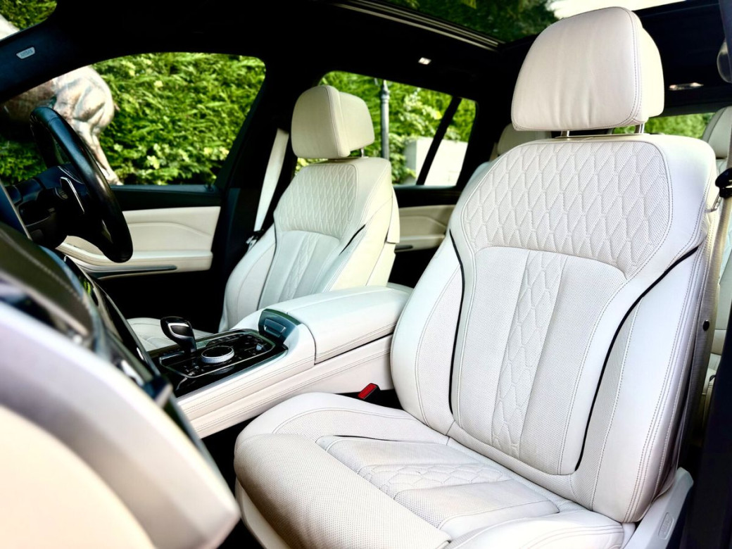 2019 BMW X7