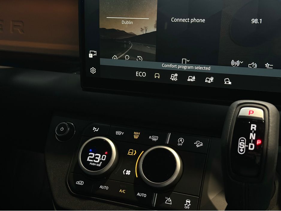 2025 Land Rover Defender