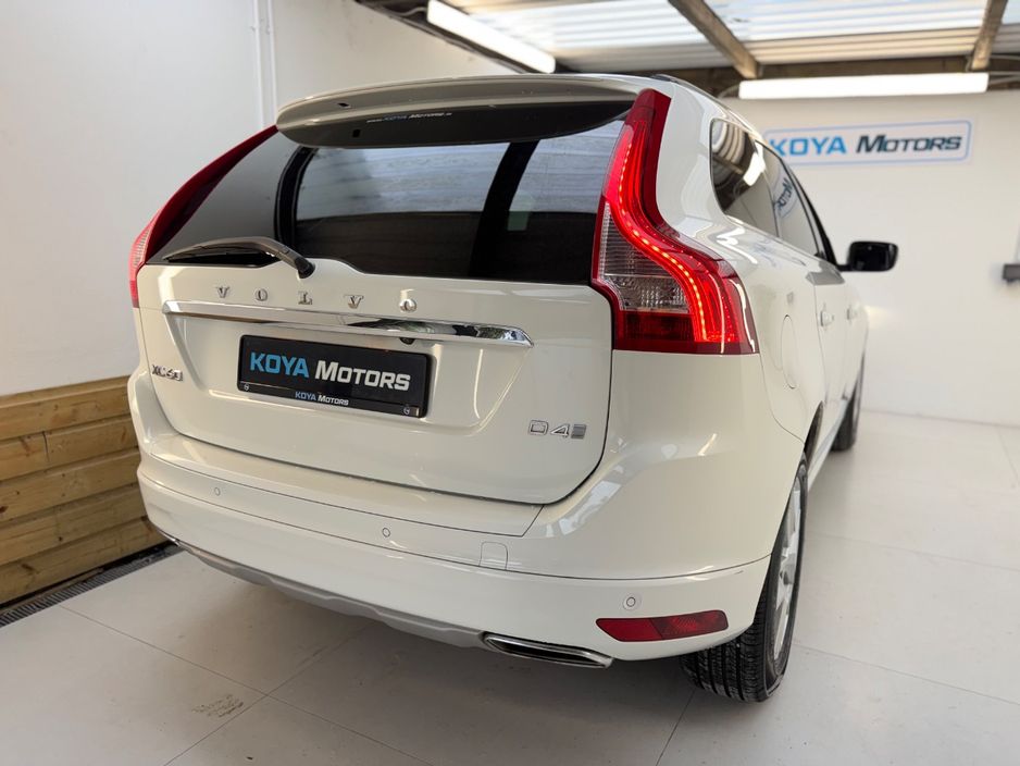 2017 Volvo XC60
