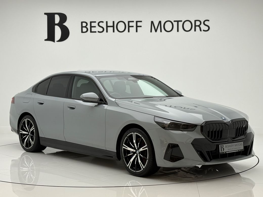 2025 BMW i5