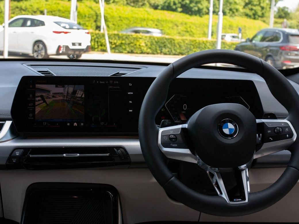 2025 BMW X1