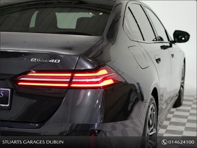 2024 BMW i5