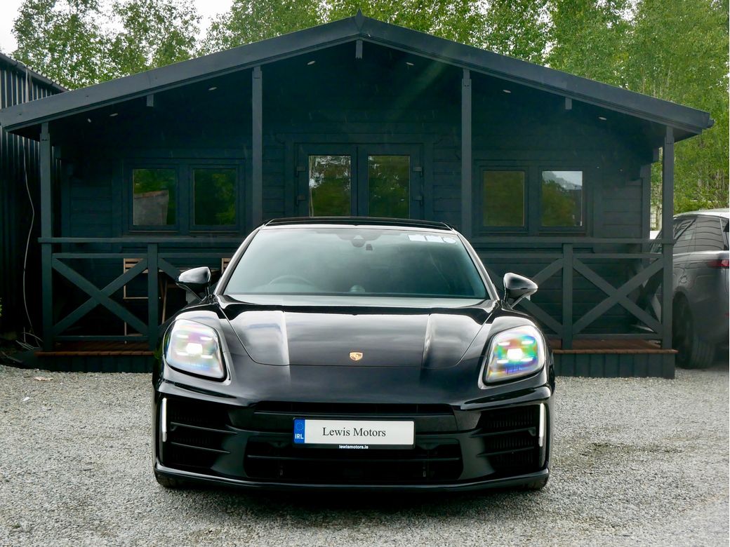 2025 Porsche Panamera