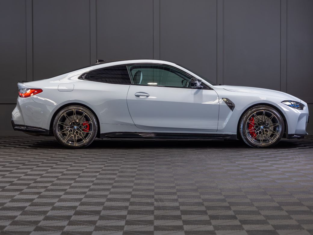 2021 BMW M4