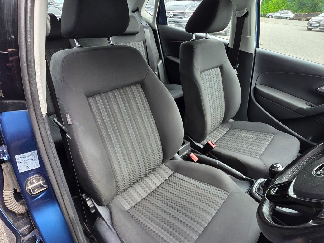 2016 Volkswagen Polo