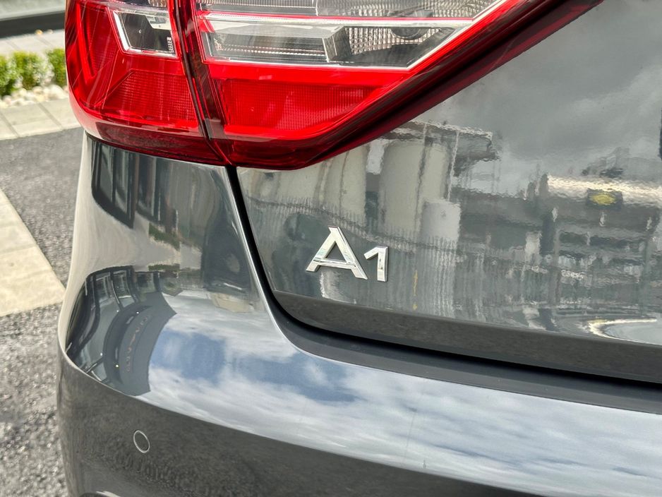 2022 Audi A1