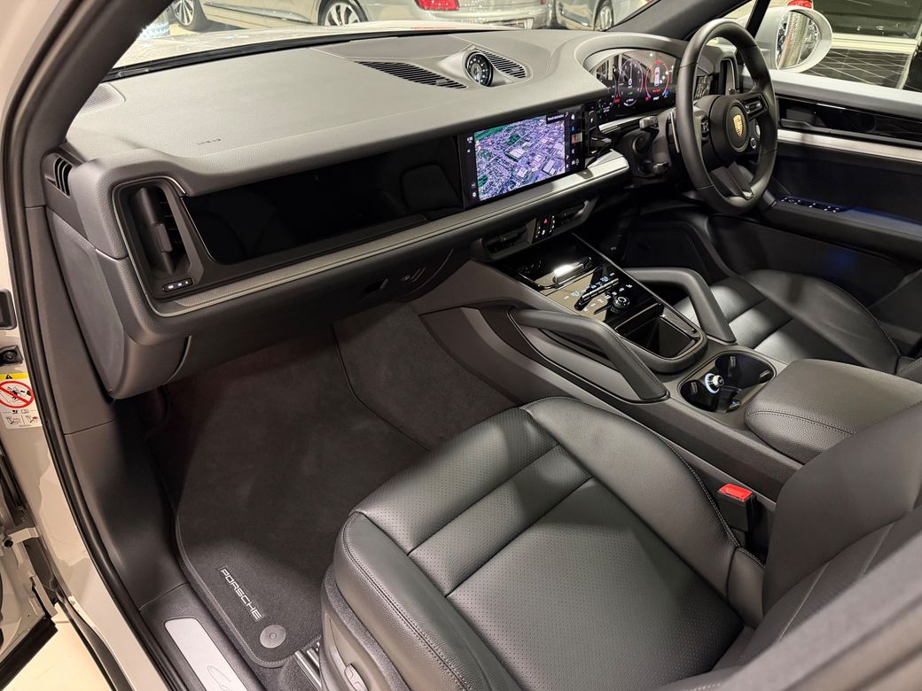 2025 Porsche Cayenne