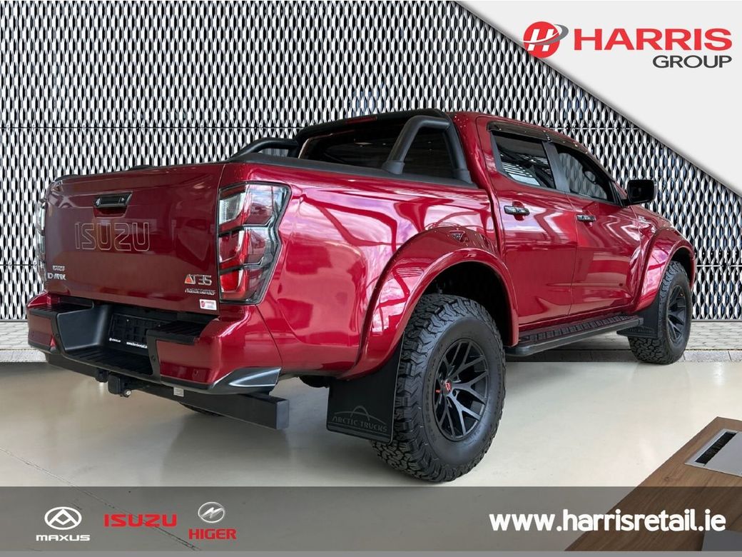 2025 Red Isuzu D-MAX