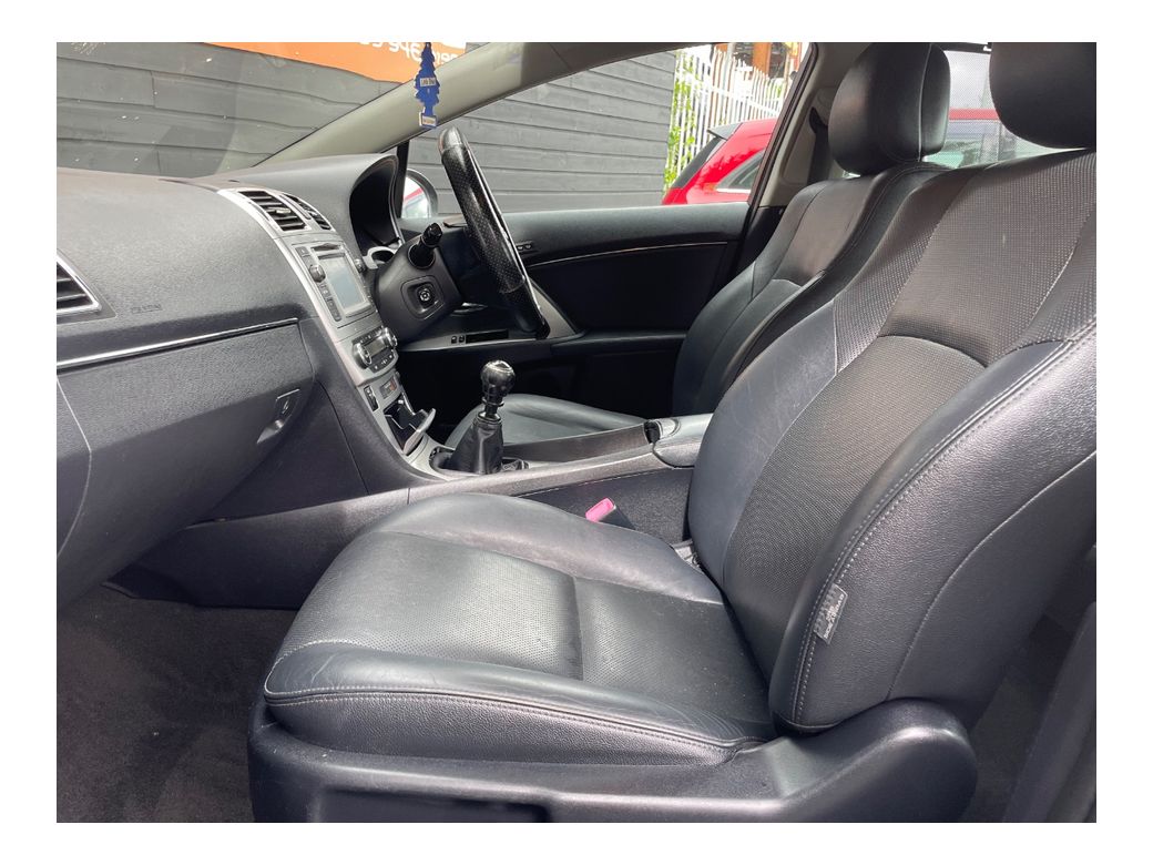 2015 Toyota Avensis