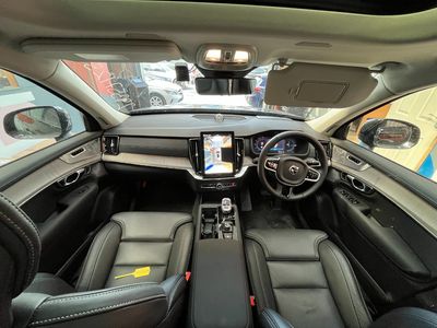 2025 Volvo XC90