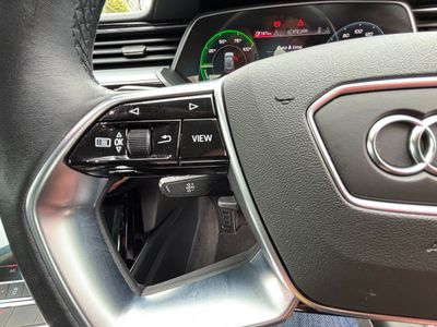 2022 Audi e-tron