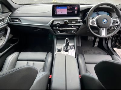 2022 BMW 5 Series