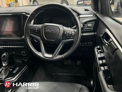 2026 White Isuzu D-MAX