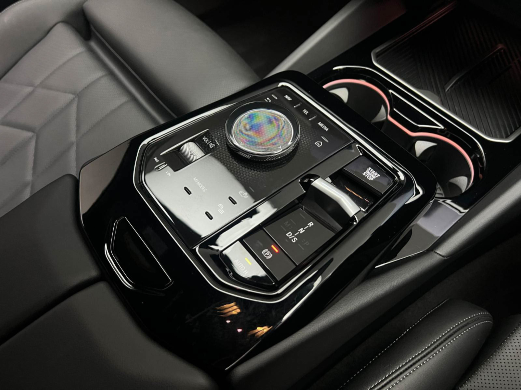 2025 BMW 5 Series