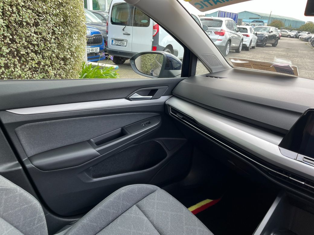 2023 Volkswagen Golf