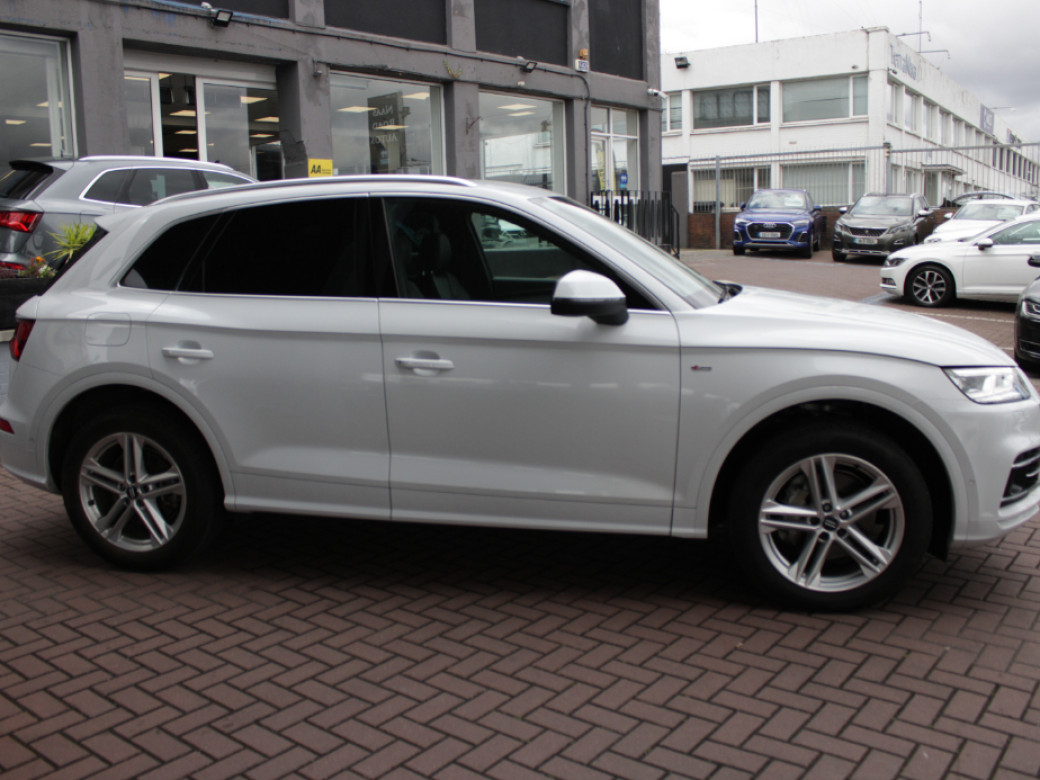 2020 Audi Q5