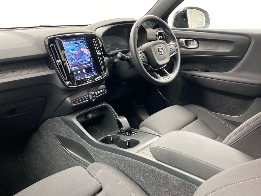 2026 Volvo EX40