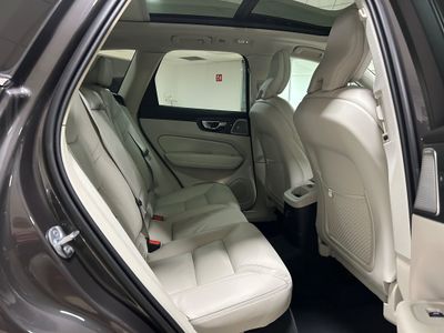 2025 Volvo XC60