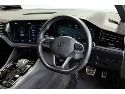2025 Volkswagen Touareg