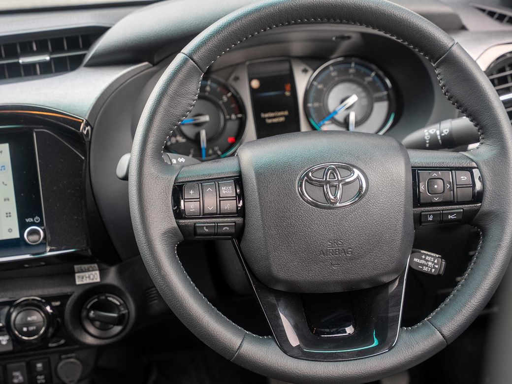 2025 Toyota Hilux