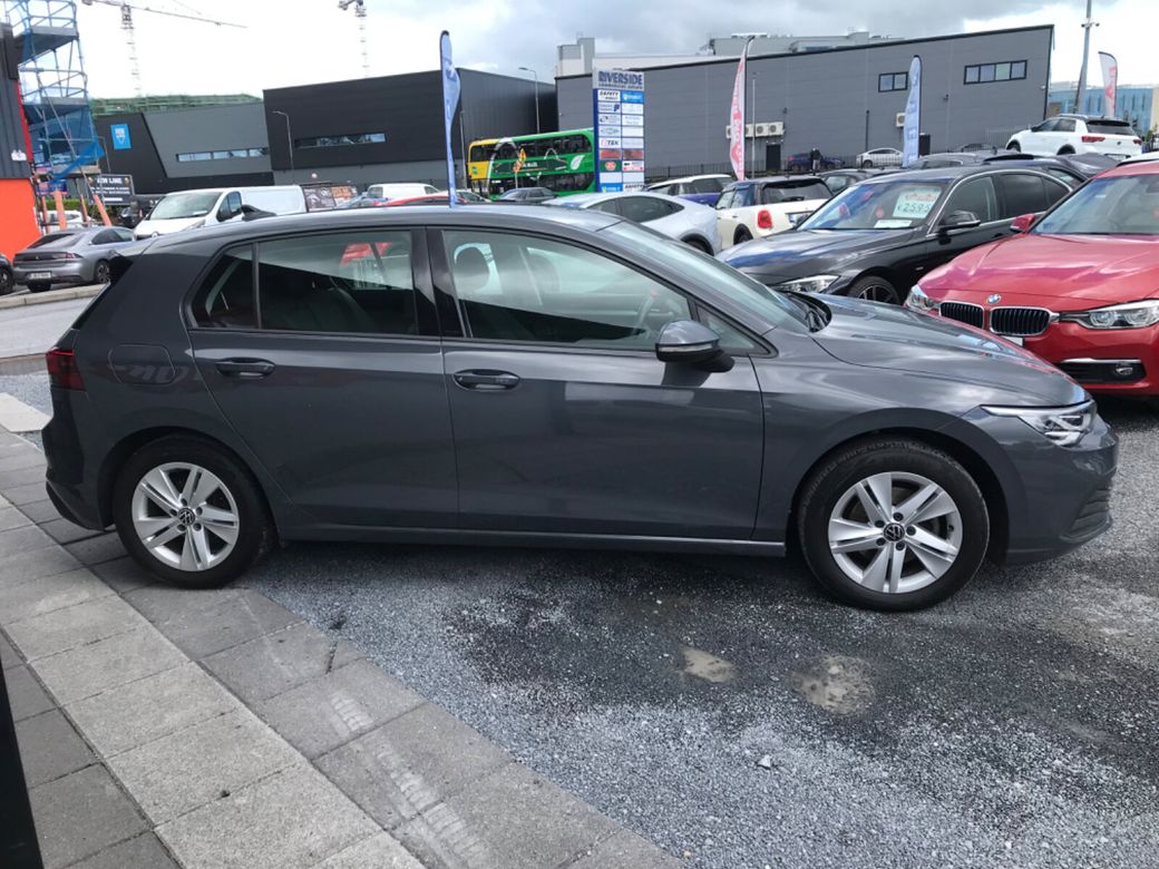 2023 Volkswagen Golf