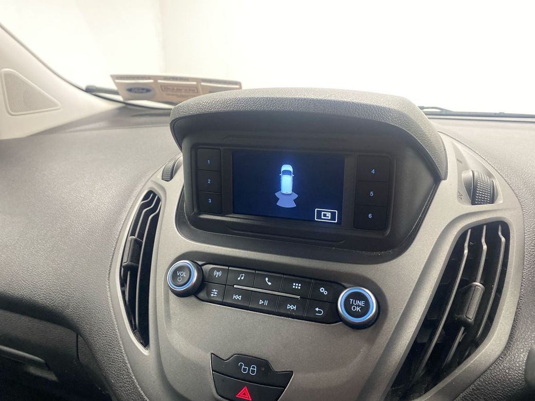 2023 Ford Transit Courier