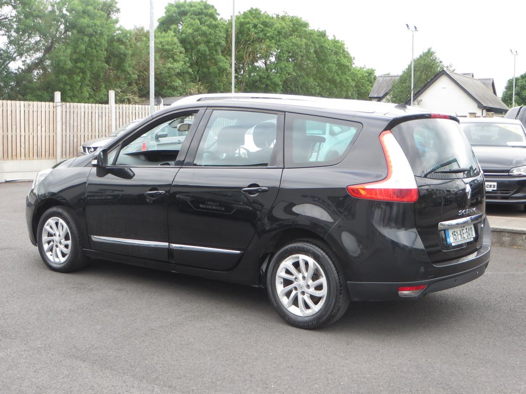 2015 Renault Scenic