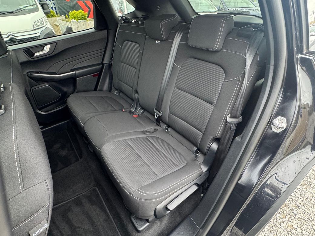 2023 Ford Kuga