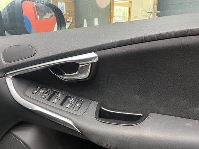 2016 Volvo V40