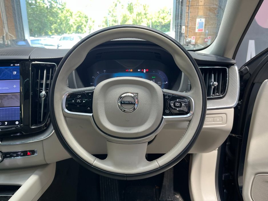 2025 Volvo XC60