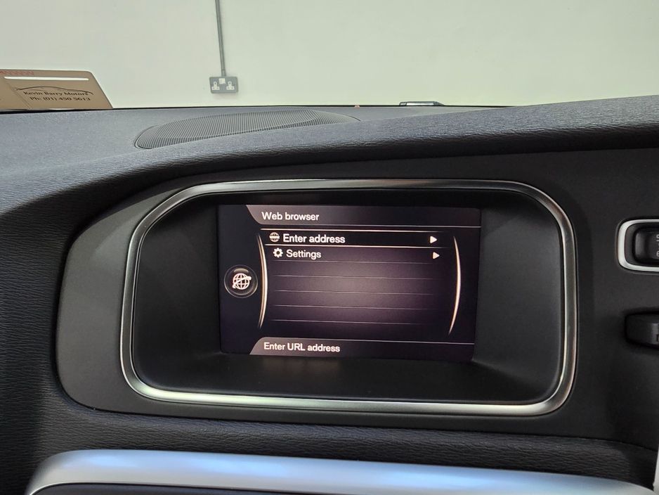 2018 Volvo V40