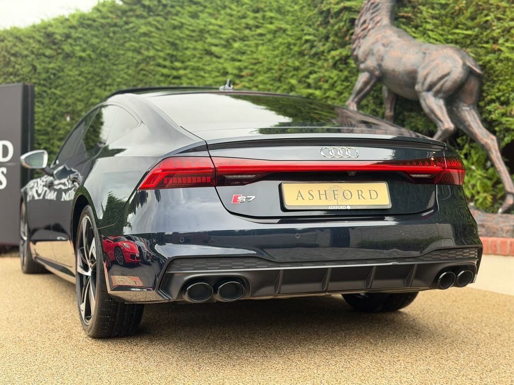 2020 Audi S7