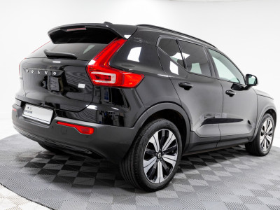2023 Volvo XC40