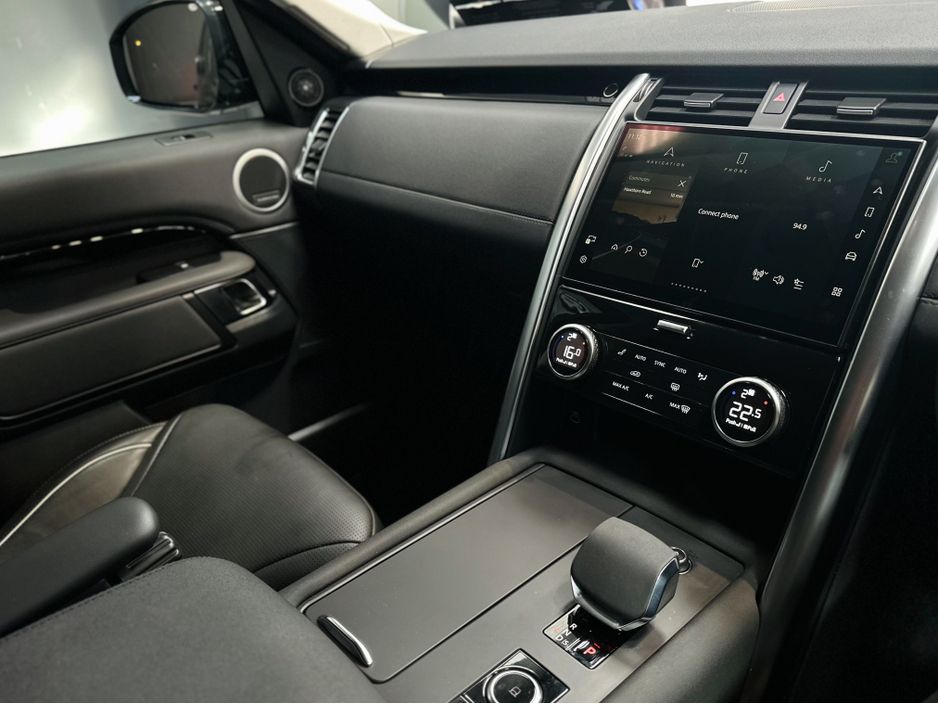 2022 Land Rover Discovery