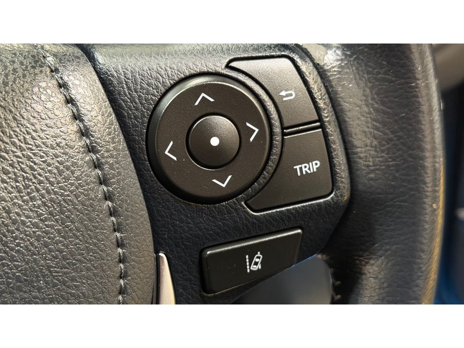 2017 Toyota Auris