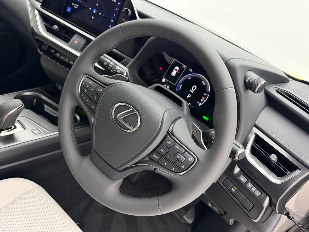 2026 Lexus UX 300e