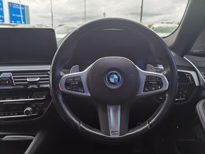 2022 BMW 5 Series