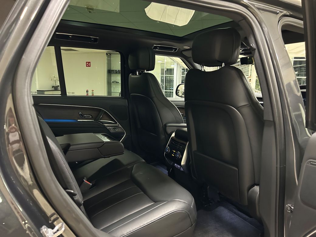 2023 Land Rover Range Rover