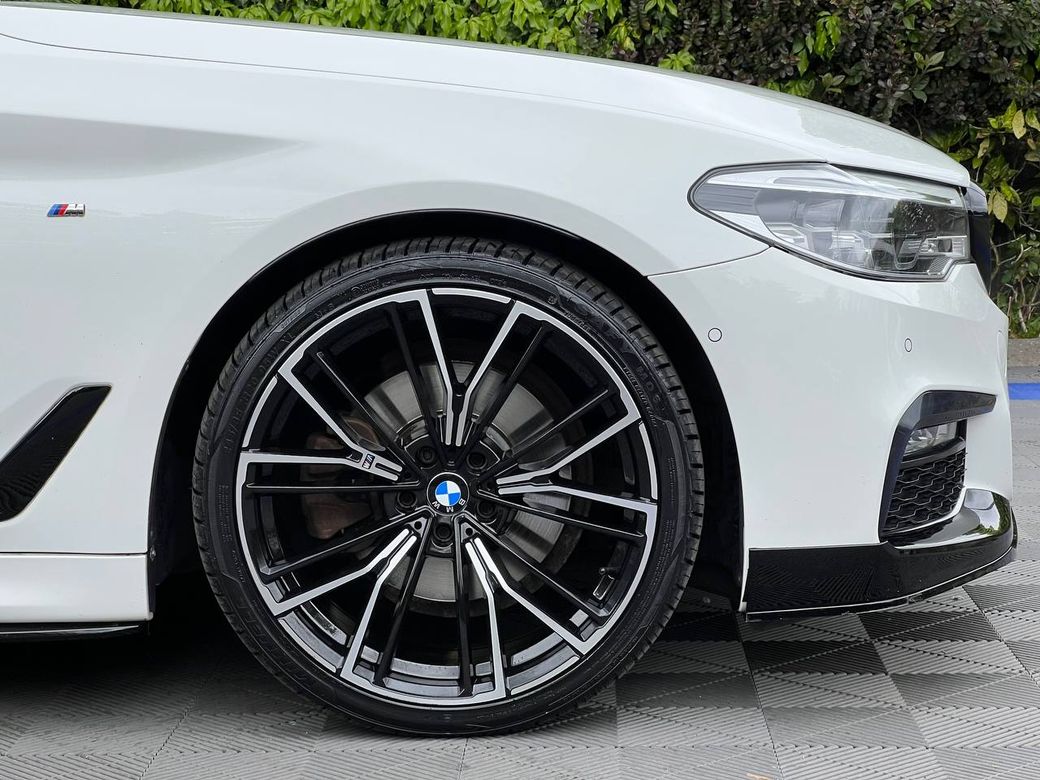 2018 BMW 5 Series