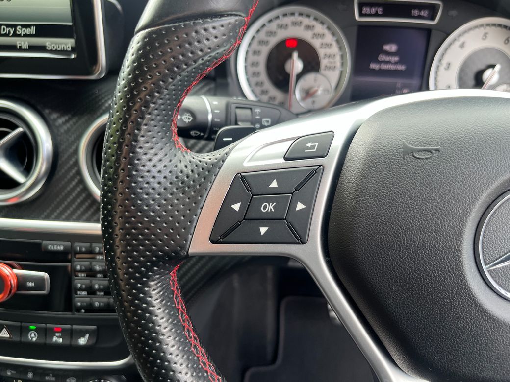 2015 Mercedes-Benz A 180