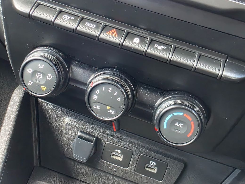 2023 Dacia Duster