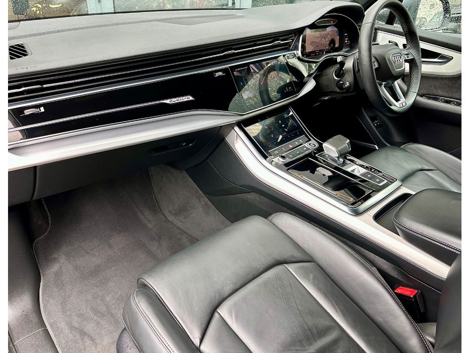 2022 Audi Q7