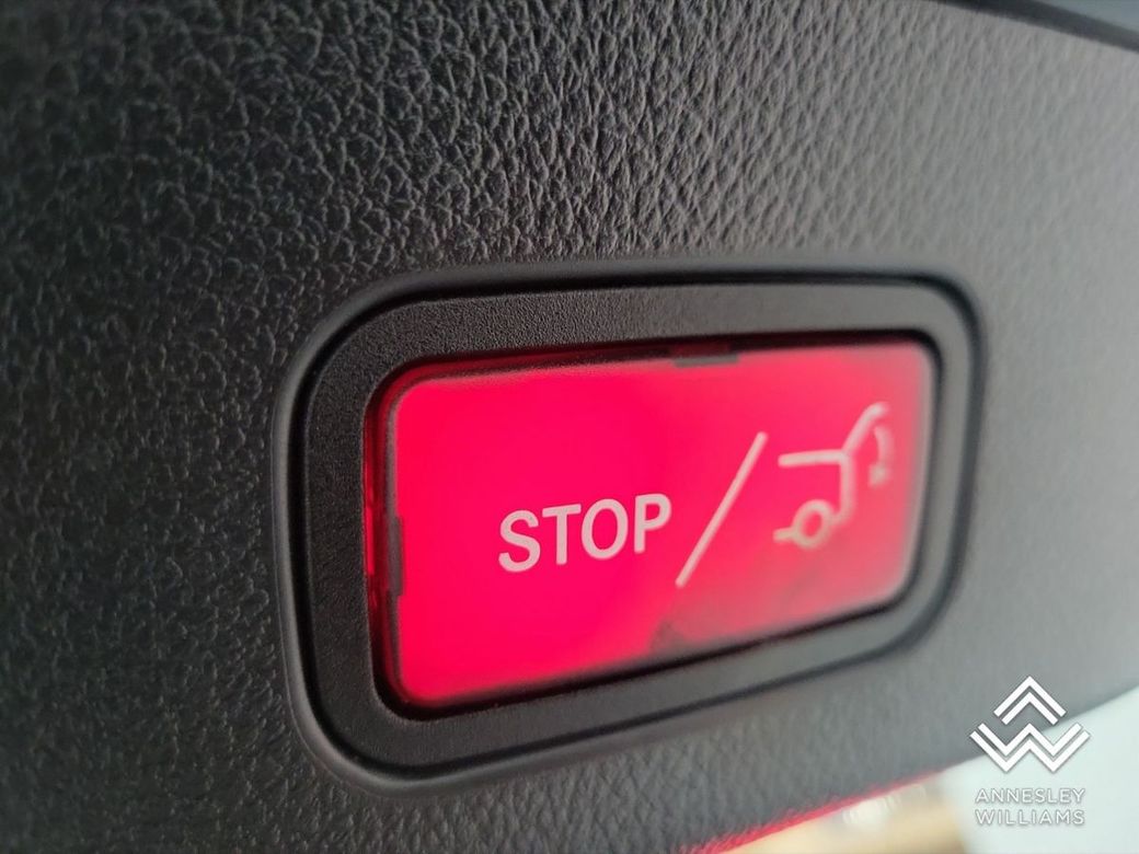 2024 Mercedes-Benz GLC Class