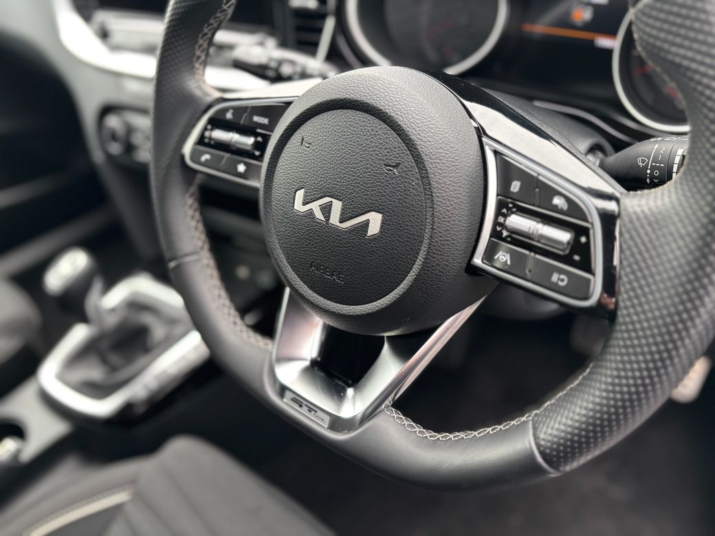 2025 Kia Ceed