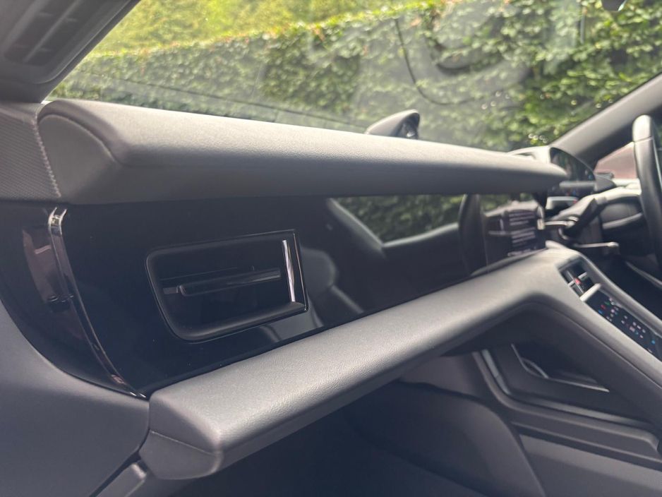 2024 Porsche Taycan