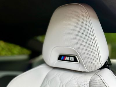 2020 BMW M8
