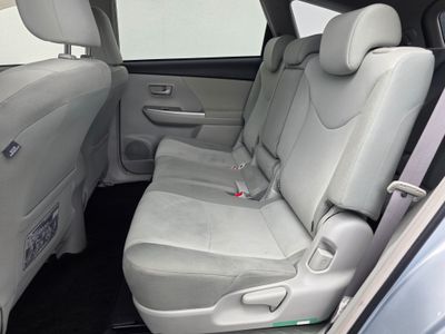 2013 Toyota Prius Alpha