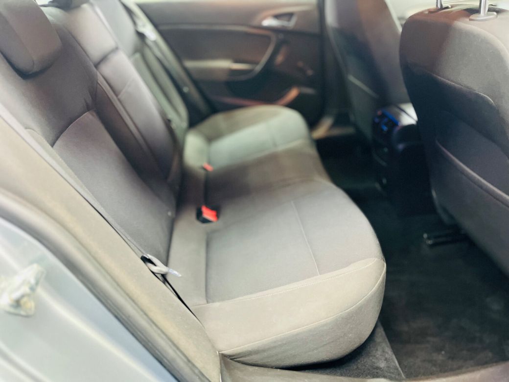 2013 Opel Insignia