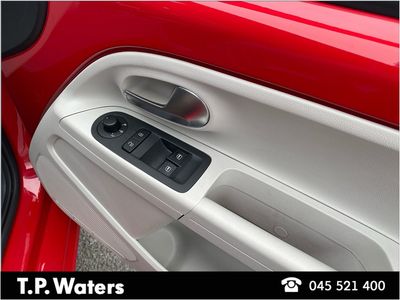 2018 Volkswagen up!