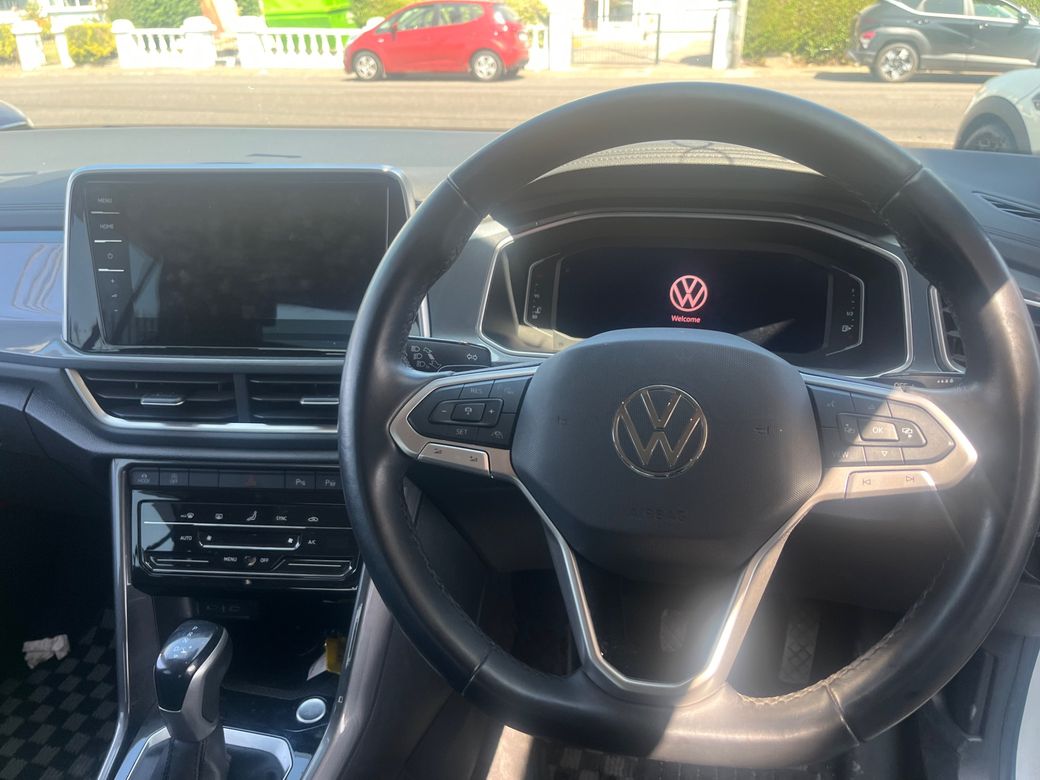 2023 Volkswagen T-Roc